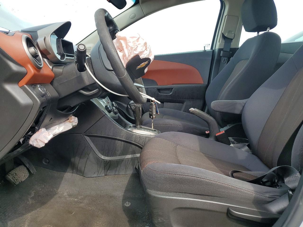 2013 Chevrolet Sonic Lt - Фото 7