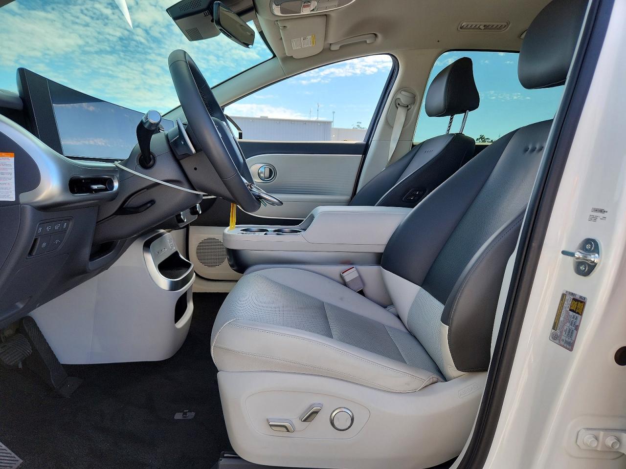 2026 Hyundai Ioniq 9 Sel - Фото 7