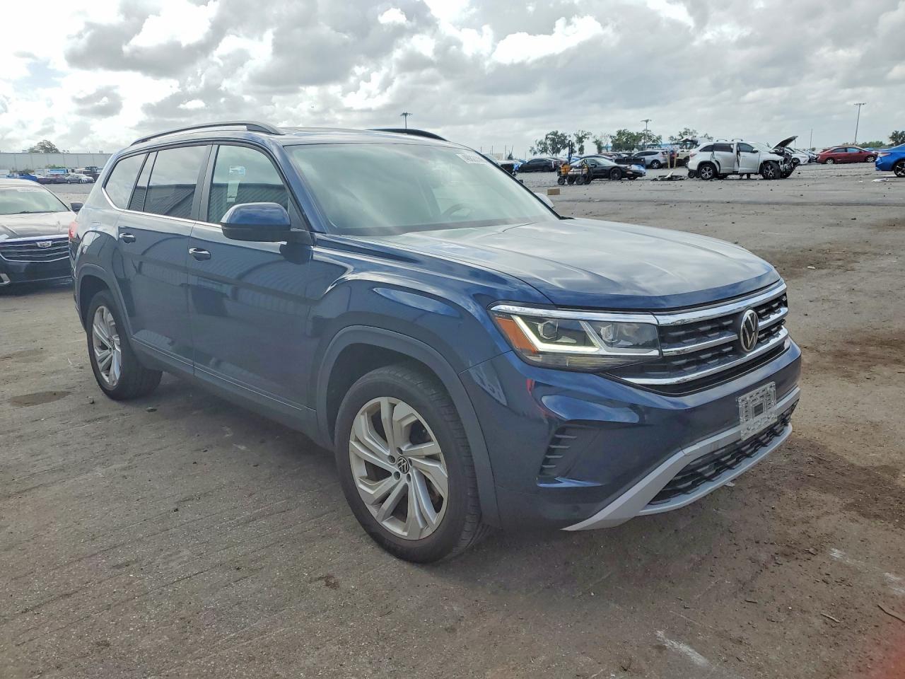 2021 Volkswagen Atlas Se - Фото 4