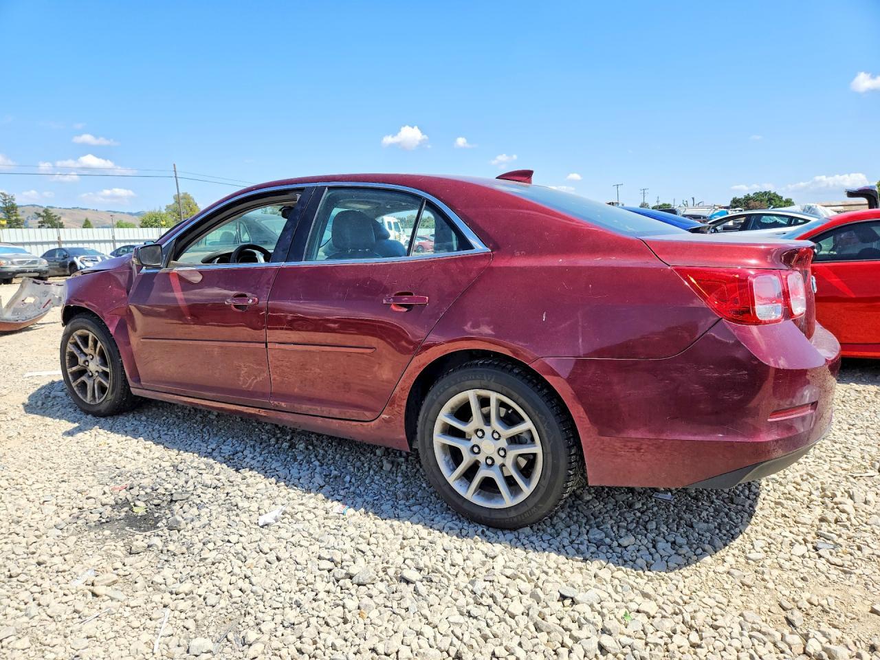 2015 Chevrolet Malibu 1Lt - Фото 2