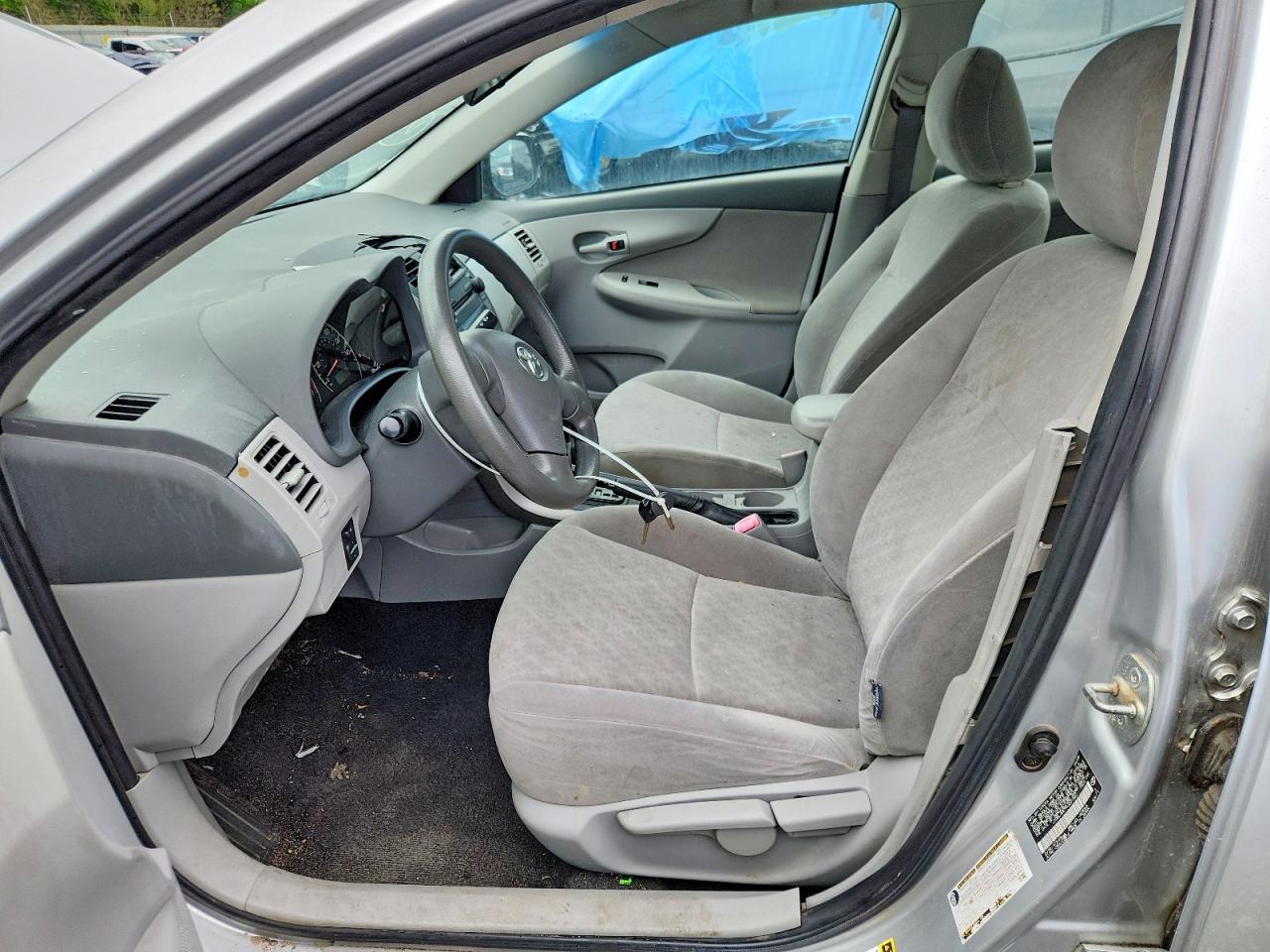 2009 Toyota Corolla Le - Фото 7