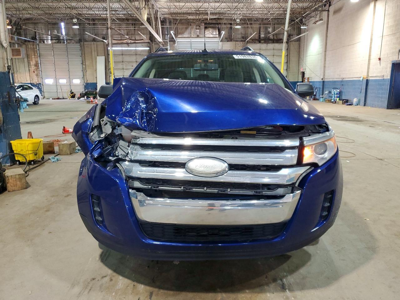 2013 Ford Edge Se - Image 5
