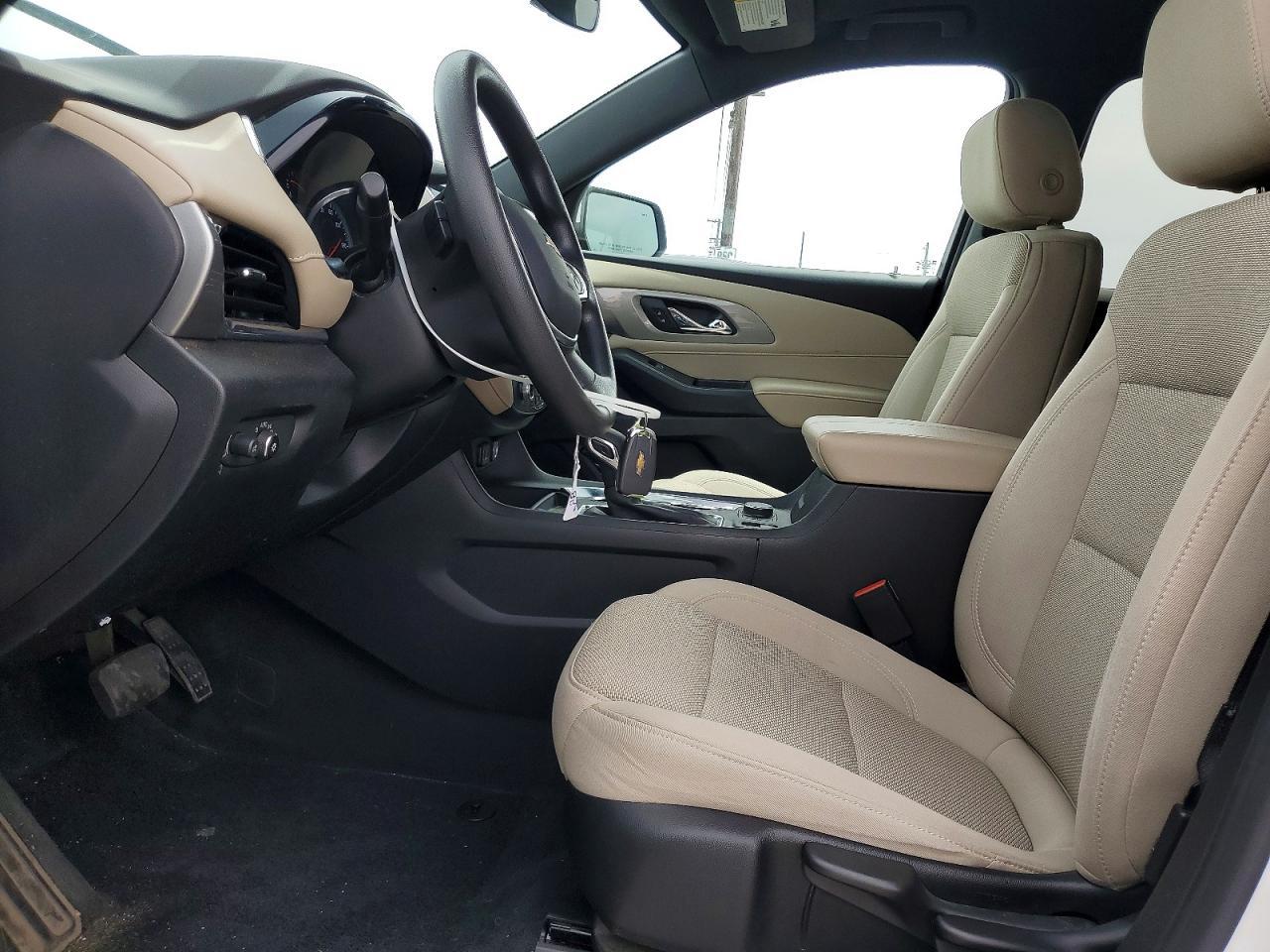 2023 Chevrolet Traverse Ls - Image 7