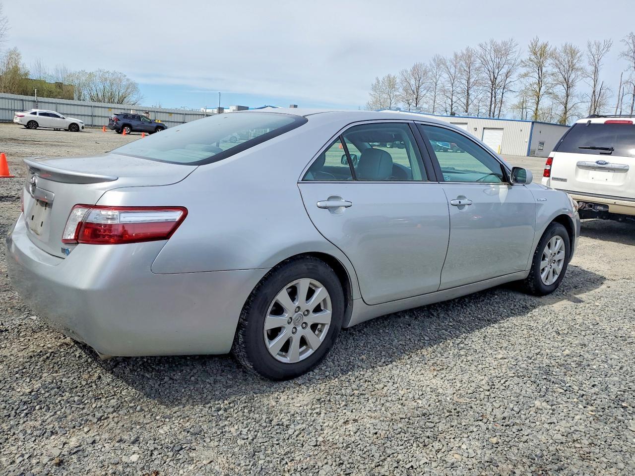 2007 Toyota Camry Hybrid Base - Image 3