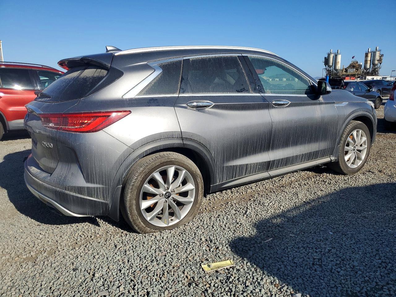 2020 Infiniti Qx50 Luxe - Фото 3