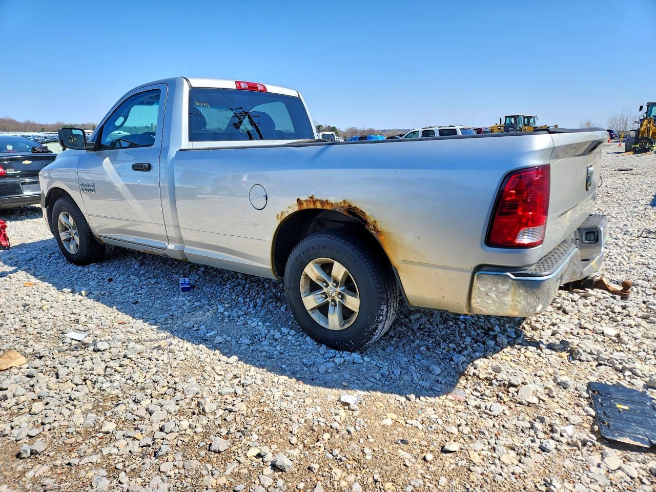 2013 Ram 1500 St - Фото 2