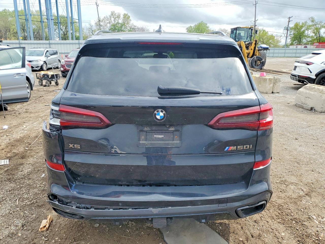 2021 BMW X5 M50I - Фото 6
