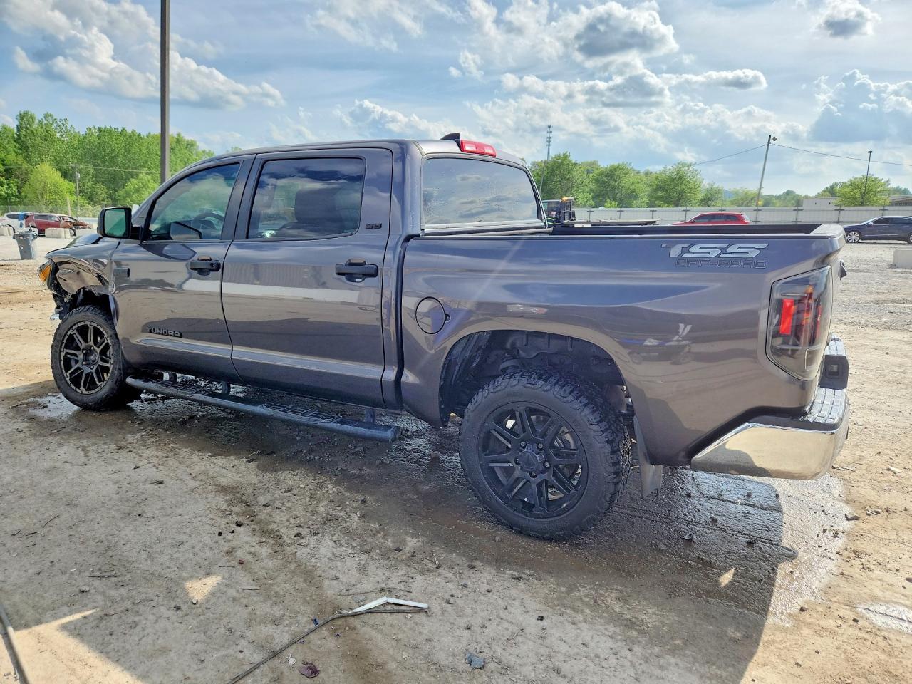 2020 Toyota Tundra Sr5 - Фото 2
