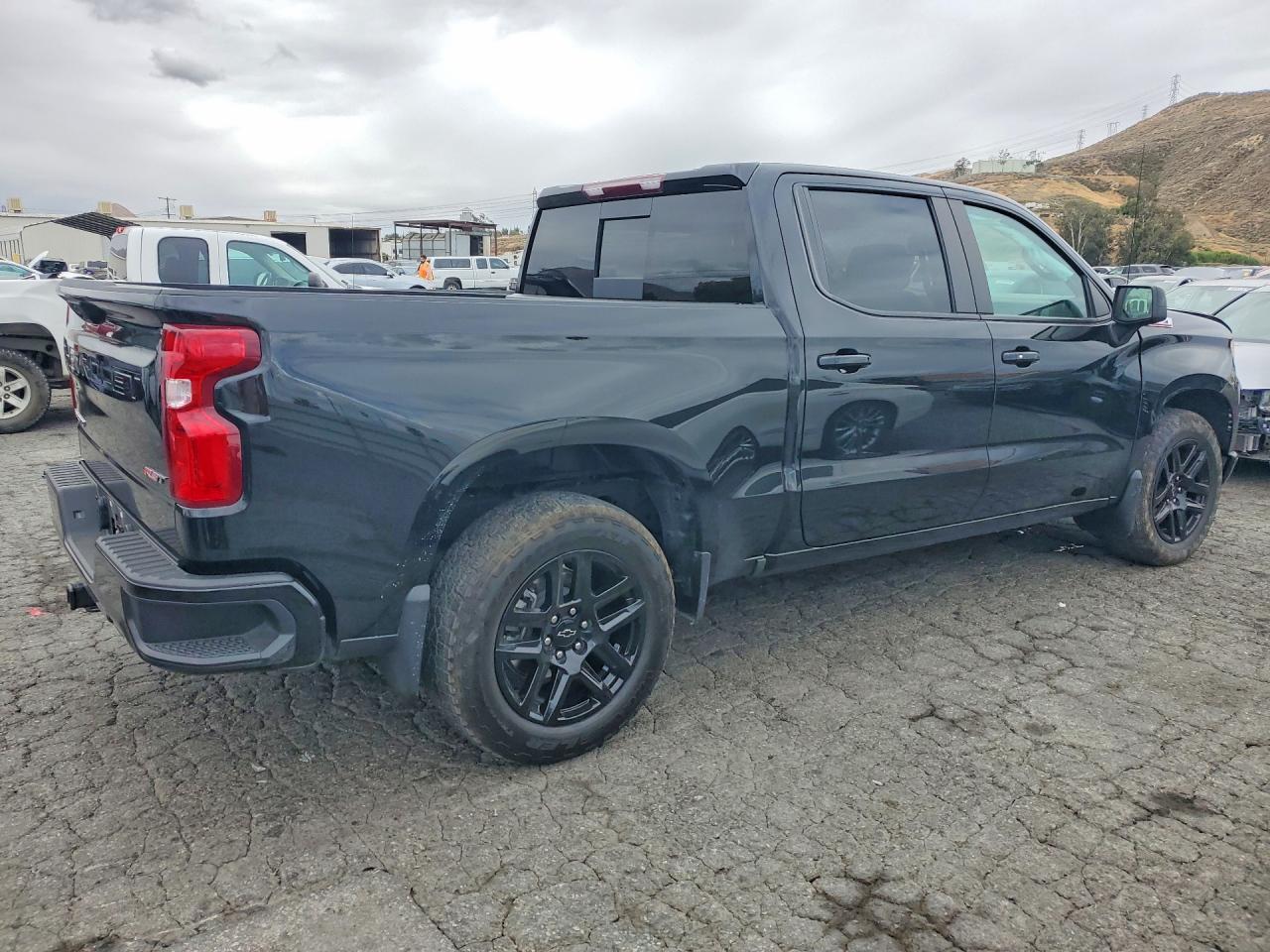 2025 Chevrolet Silverado K1500 Rst - Фото 3