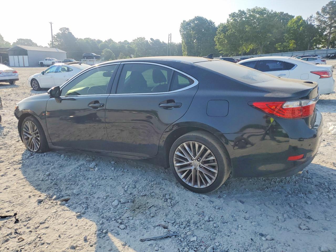 2013 Lexus Es 350 - Image 2