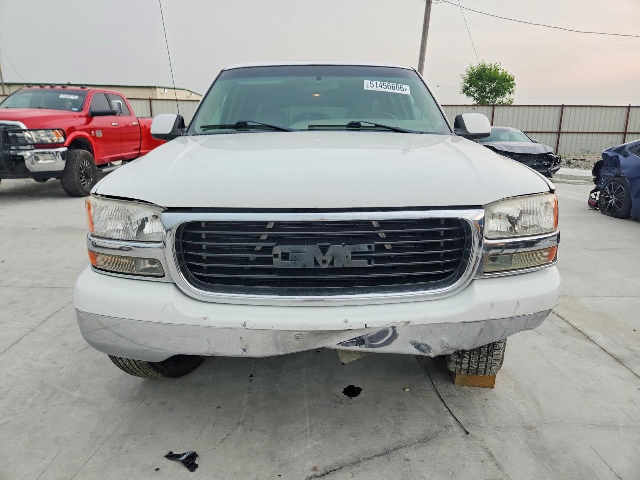 2003 GMC Yukon Xl C1500 - Фото 5