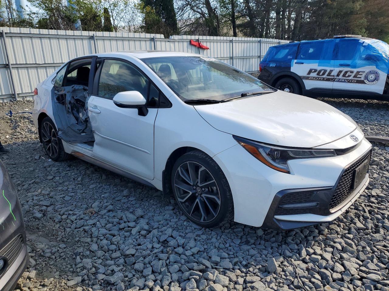 2020 Toyota Corolla Se - Image 4