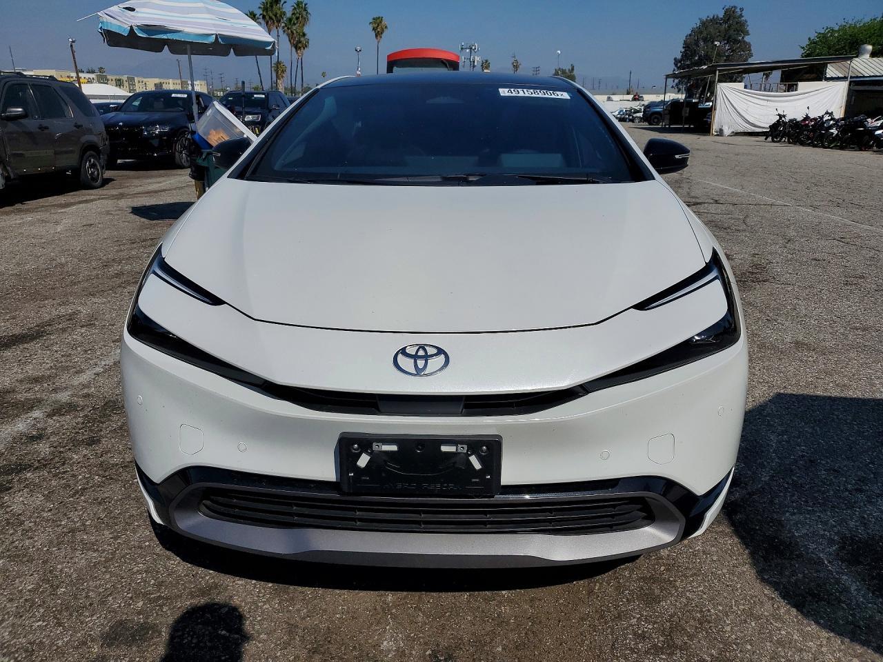 2024 Toyota Prius Xle - Фото 5