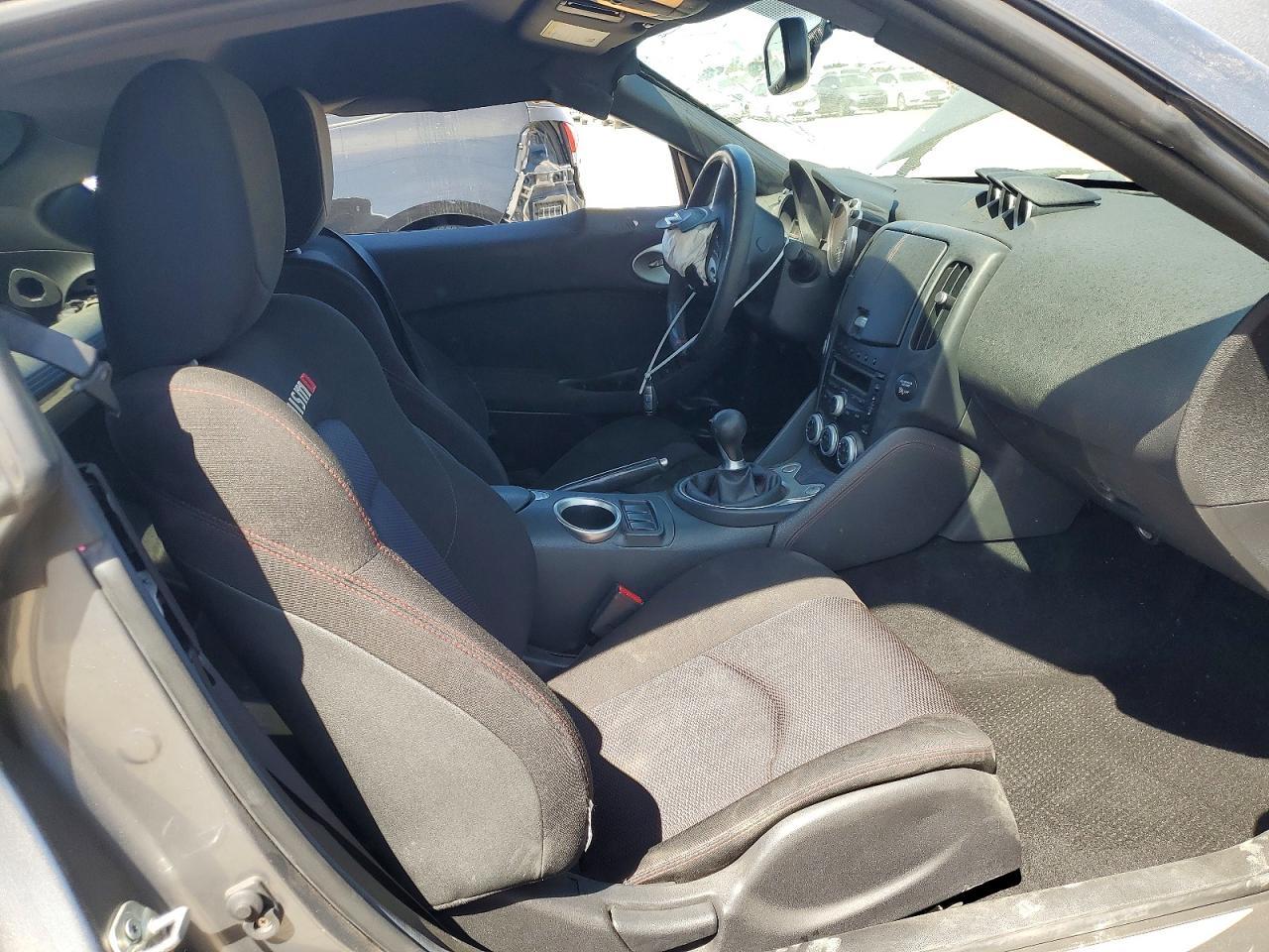 2014 Nissan 370Z Base - Фото 7
