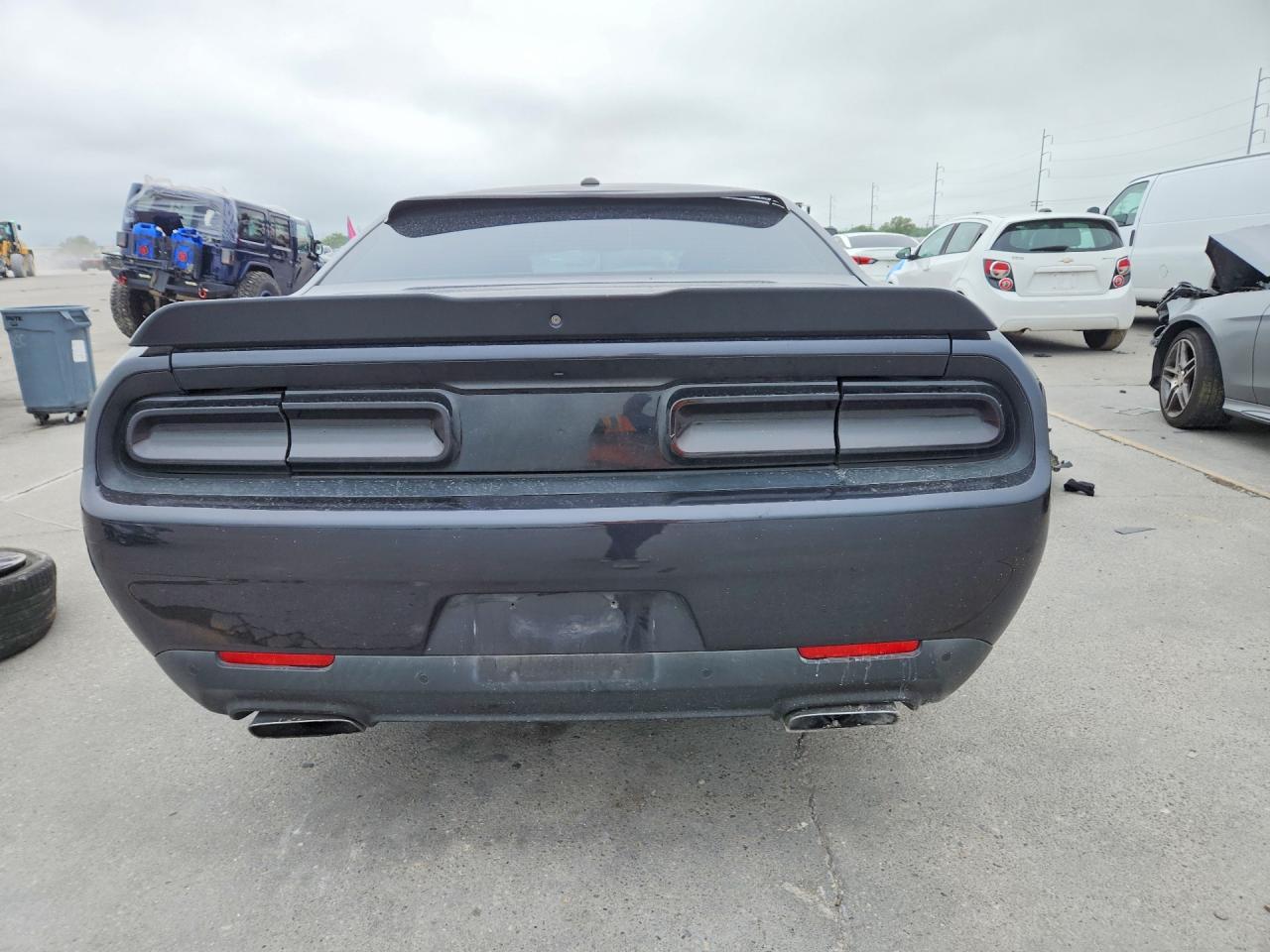 2019 Dodge Challenger R - Image 6