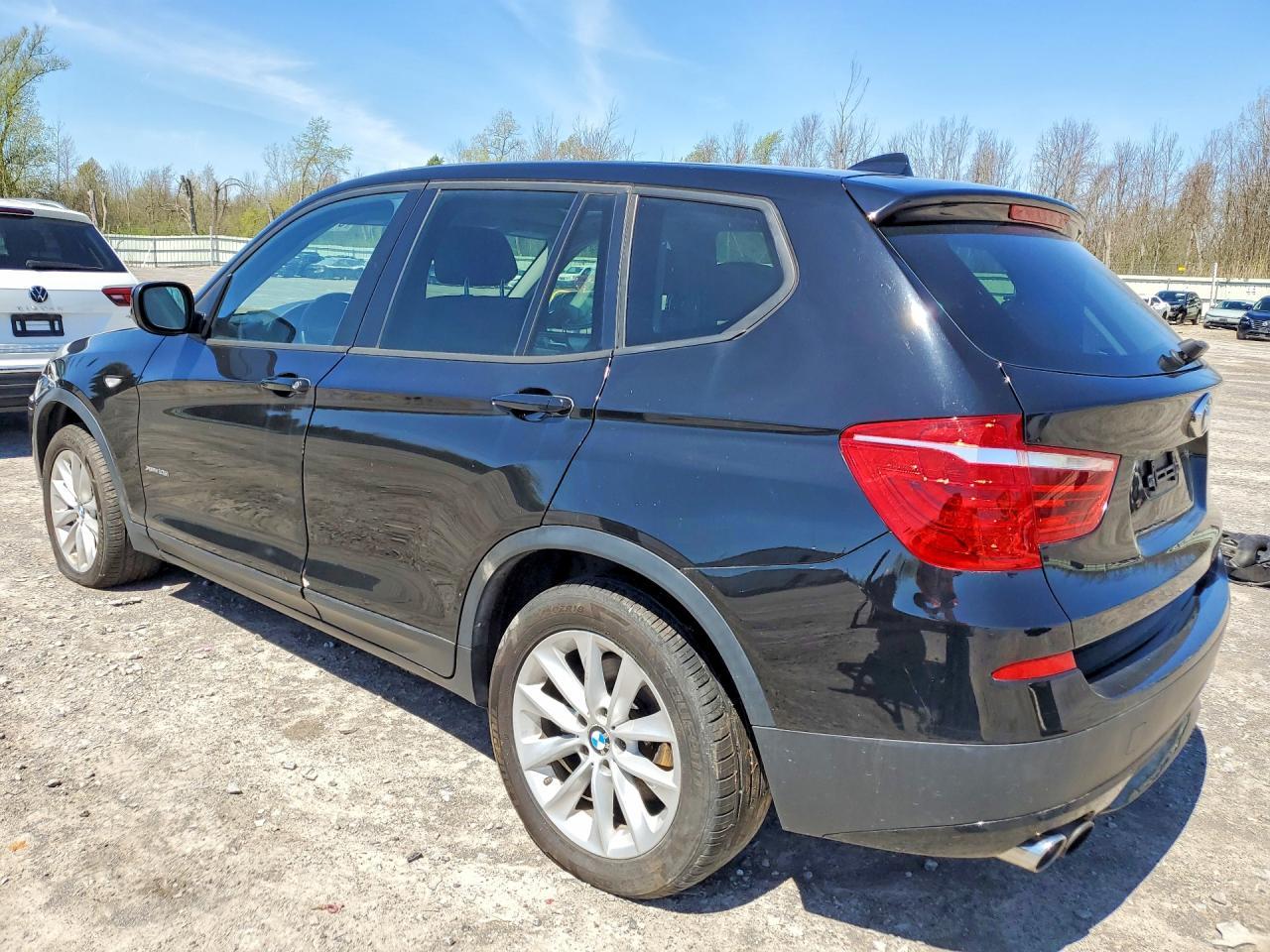 2013 BMW X3 xDrive28I - Image 2