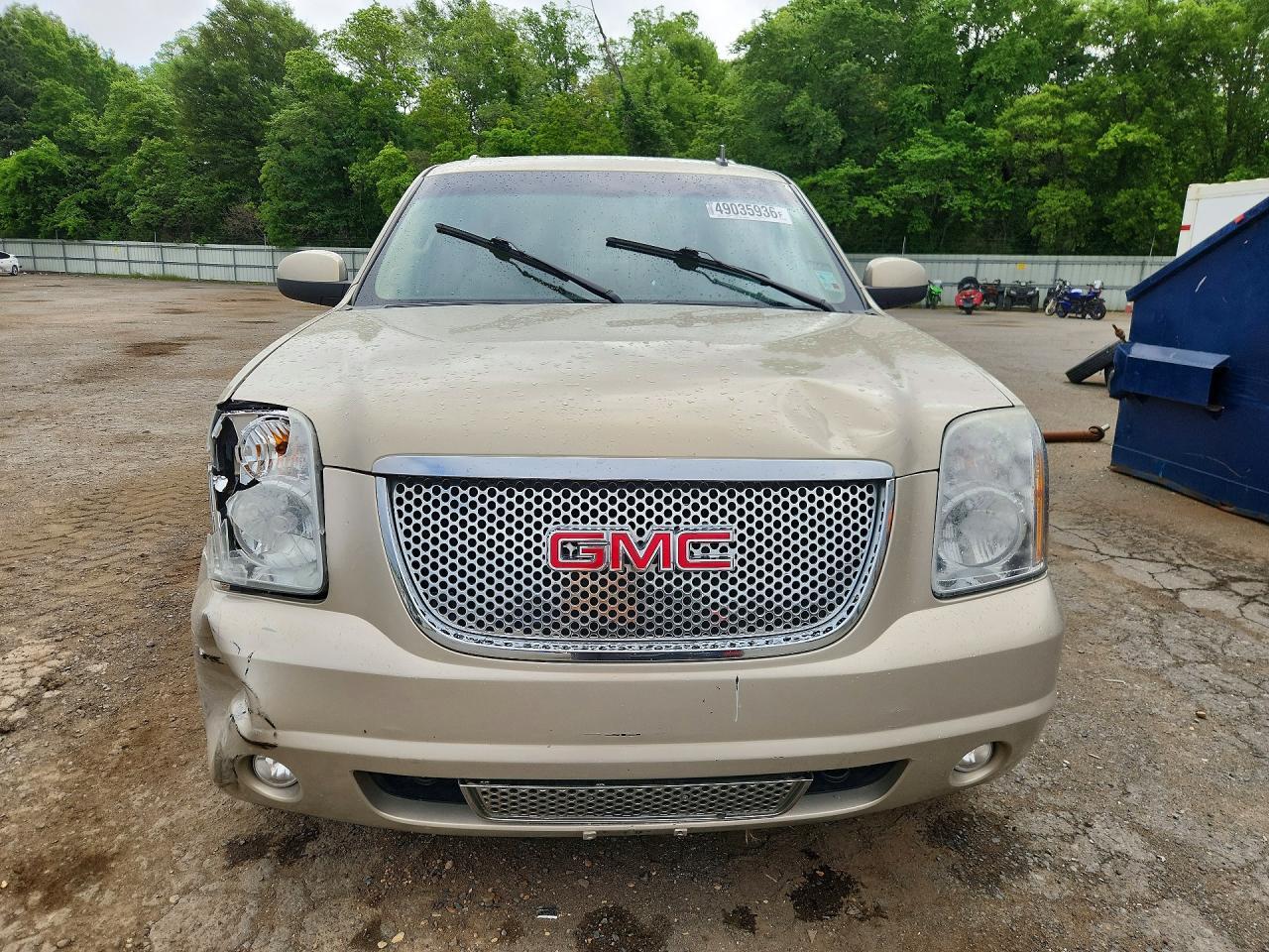 2011 GMC Yukon Denali - Фото 5