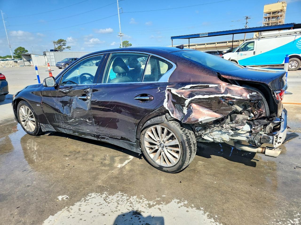 2020 Infiniti Q50 3.0T Luxe - Фото 2
