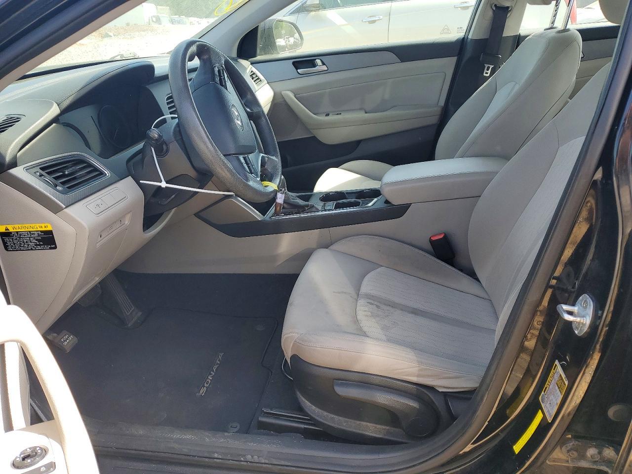 2017 Hyundai Sonata Hybrid Se - Image 7