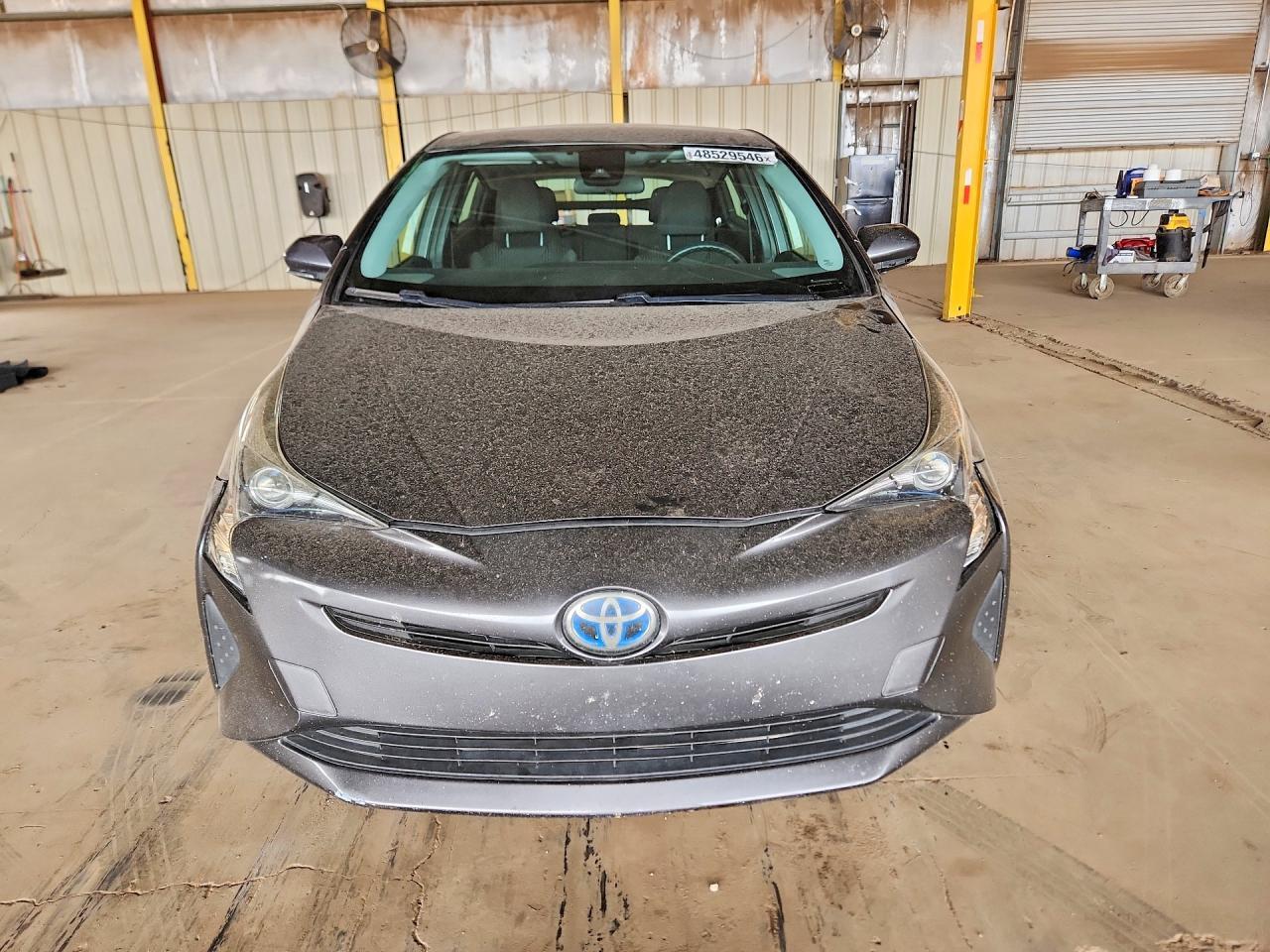 2017 Toyota Prius Two - Фото 5
