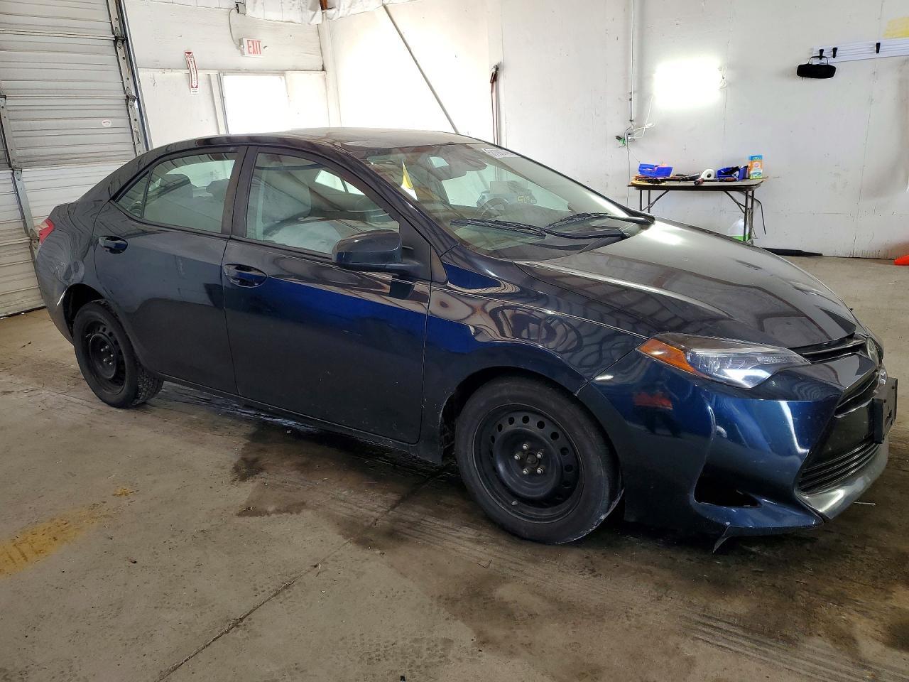 2017 Toyota Corolla Le - Фото 4