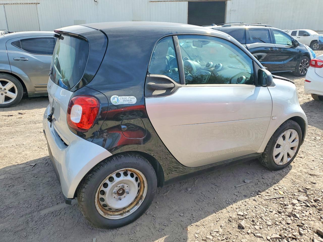 2016 Smart Fortwo - Фото 3