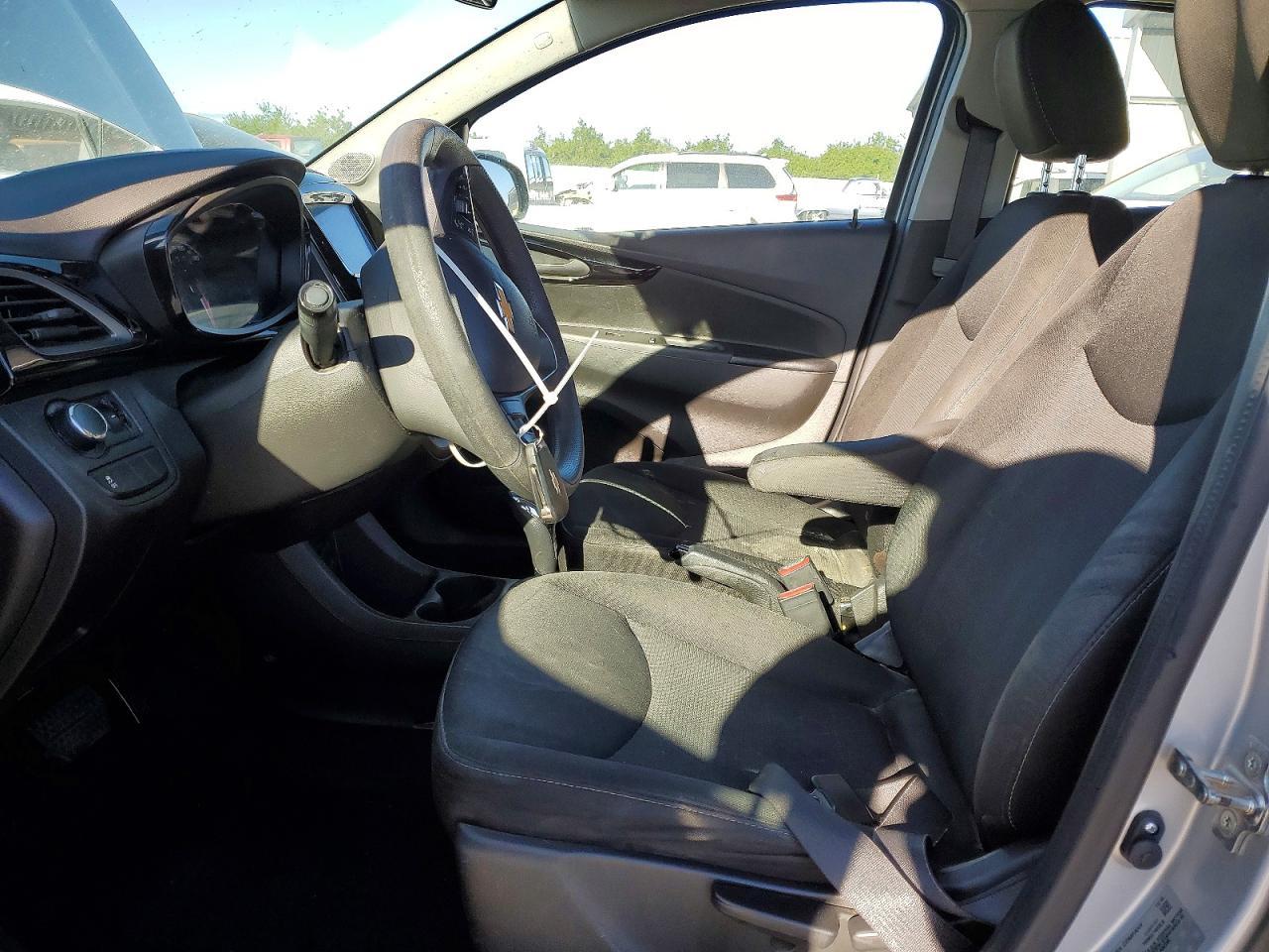 2020 Chevrolet Spark 1Lt - Фото 7