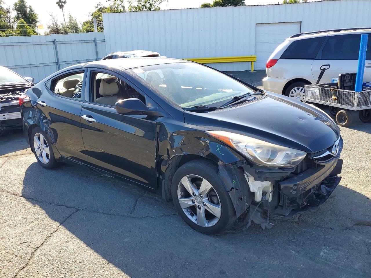 2013 Hyundai Elantra Gls - Фото 4