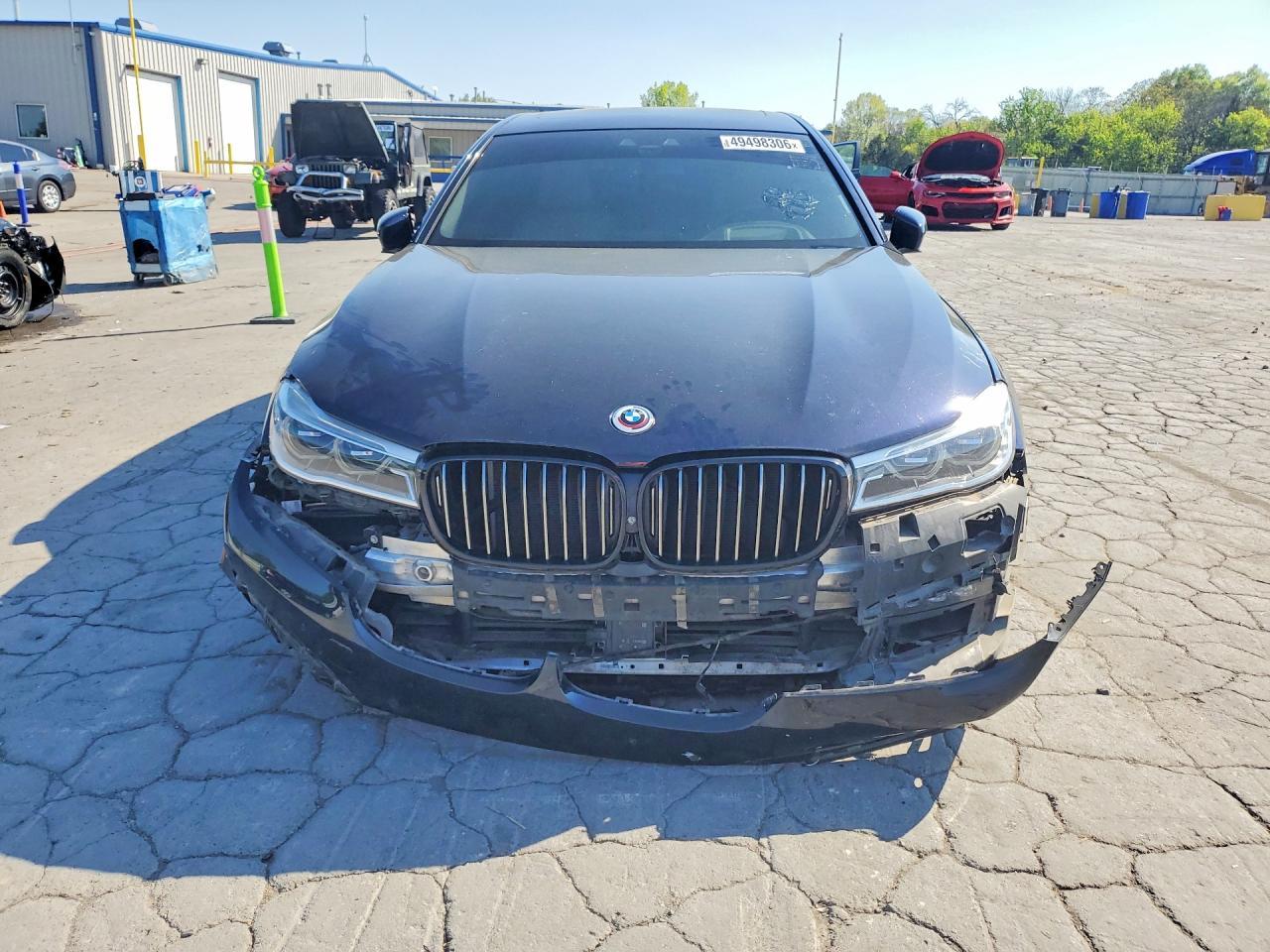 2017 BMW 750 Xi - Фото 5