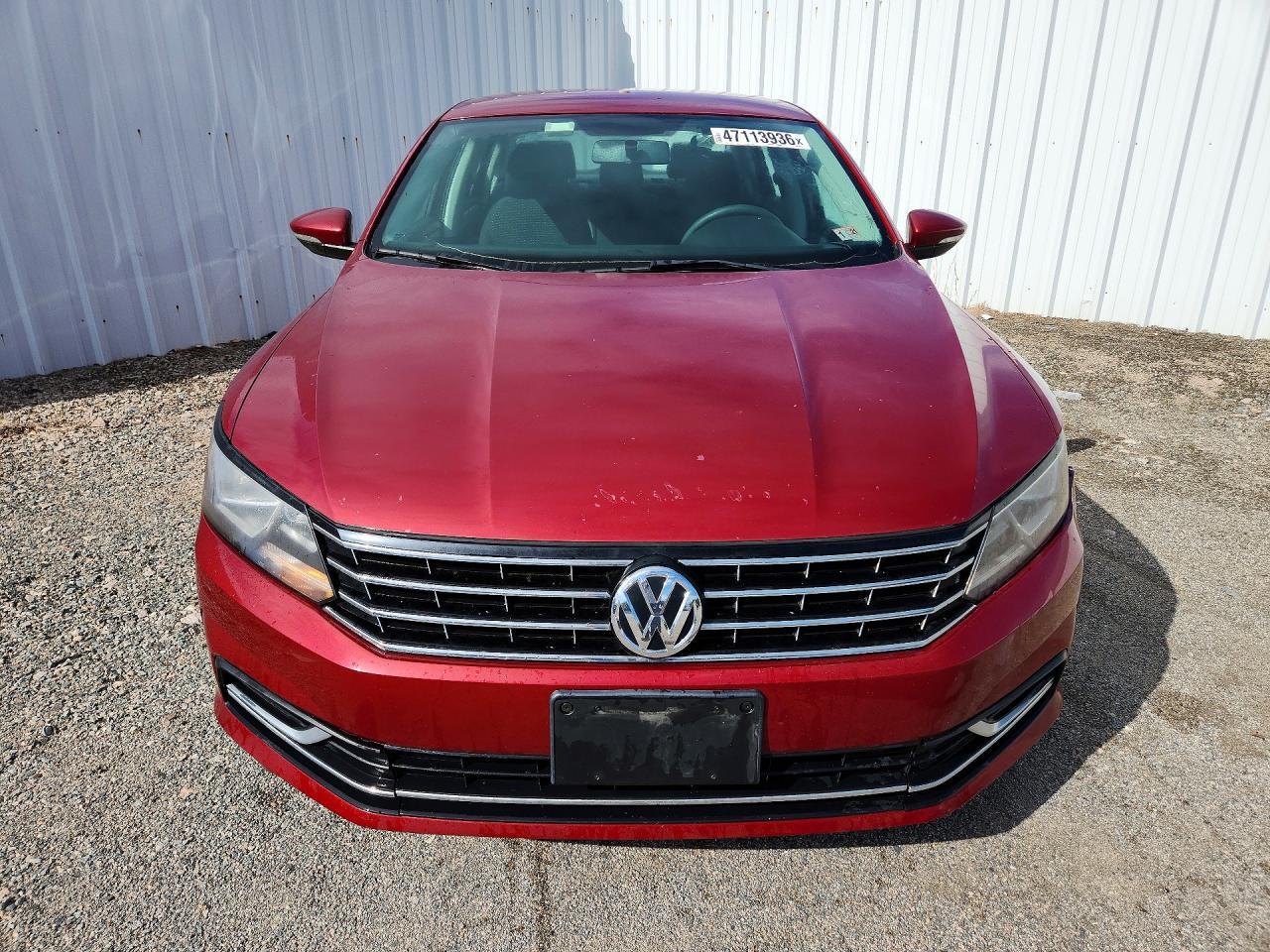2016 Volkswagen Passat S - Image 5