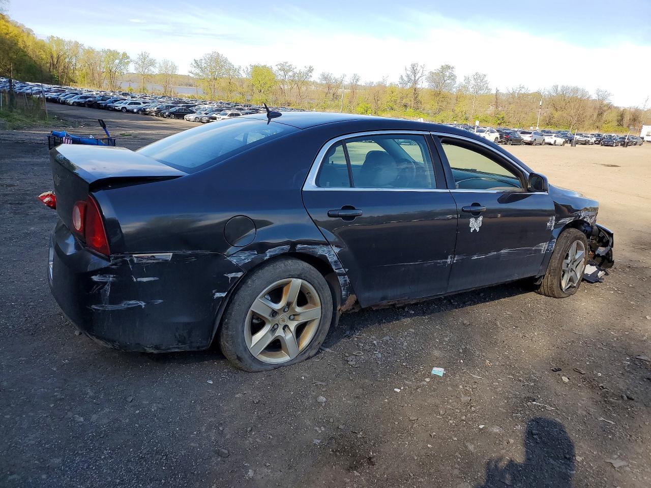 2010 Chevrolet Malibu Ls - Фото 3