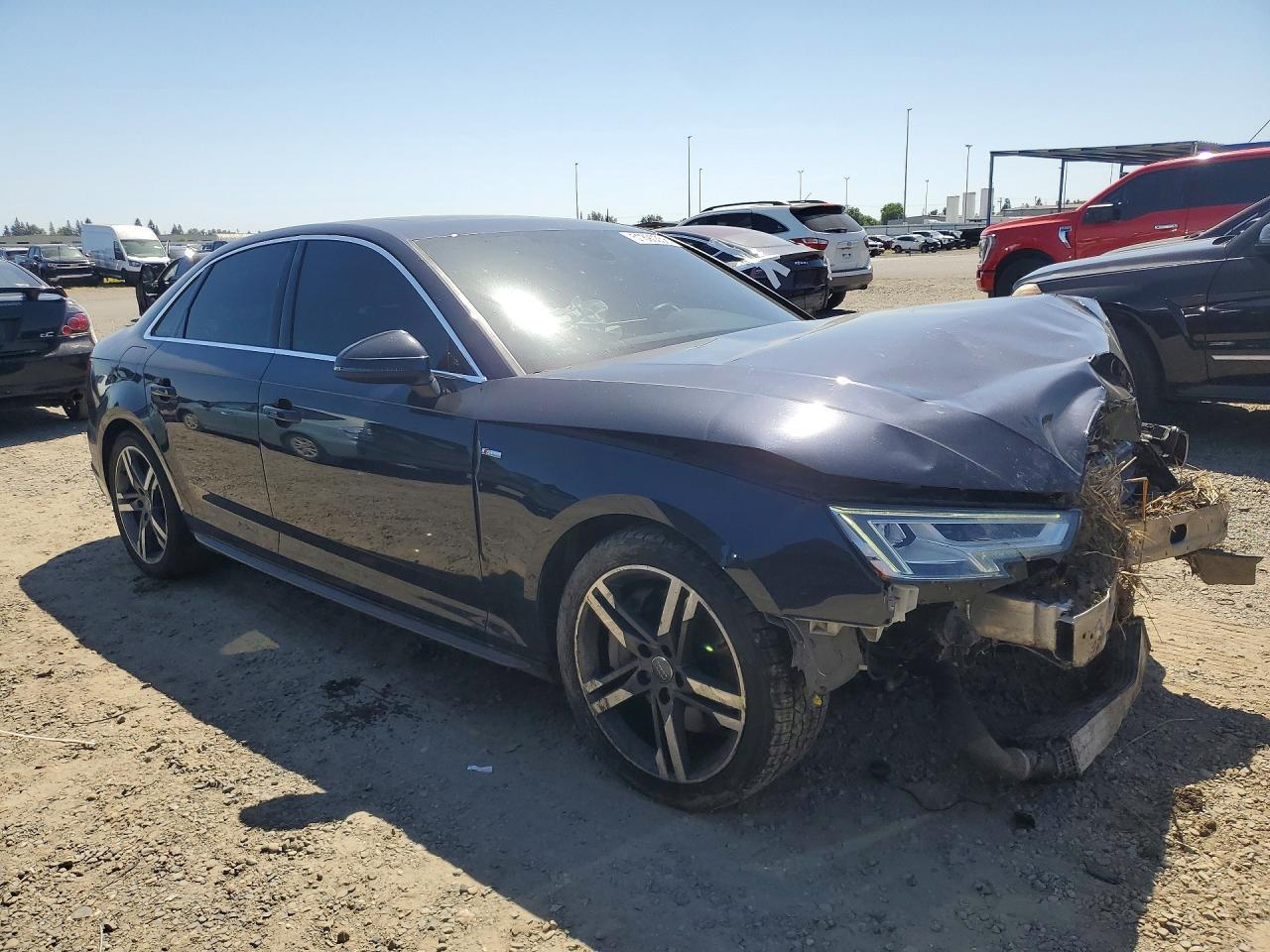 2017 Audi A4 - Фото 4