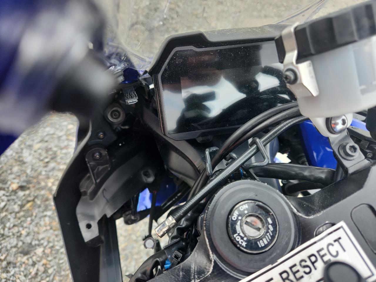 2023 Yamaha Yzfr7 - Image 7