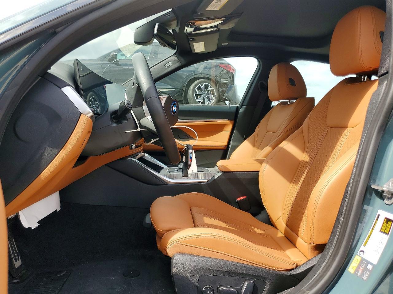 2025 BMW I4 xDrive 40 - Фото 7