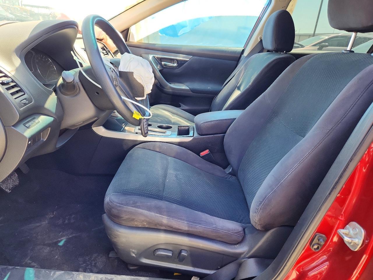 2014 Nissan Altima 2.5 S - Image 7