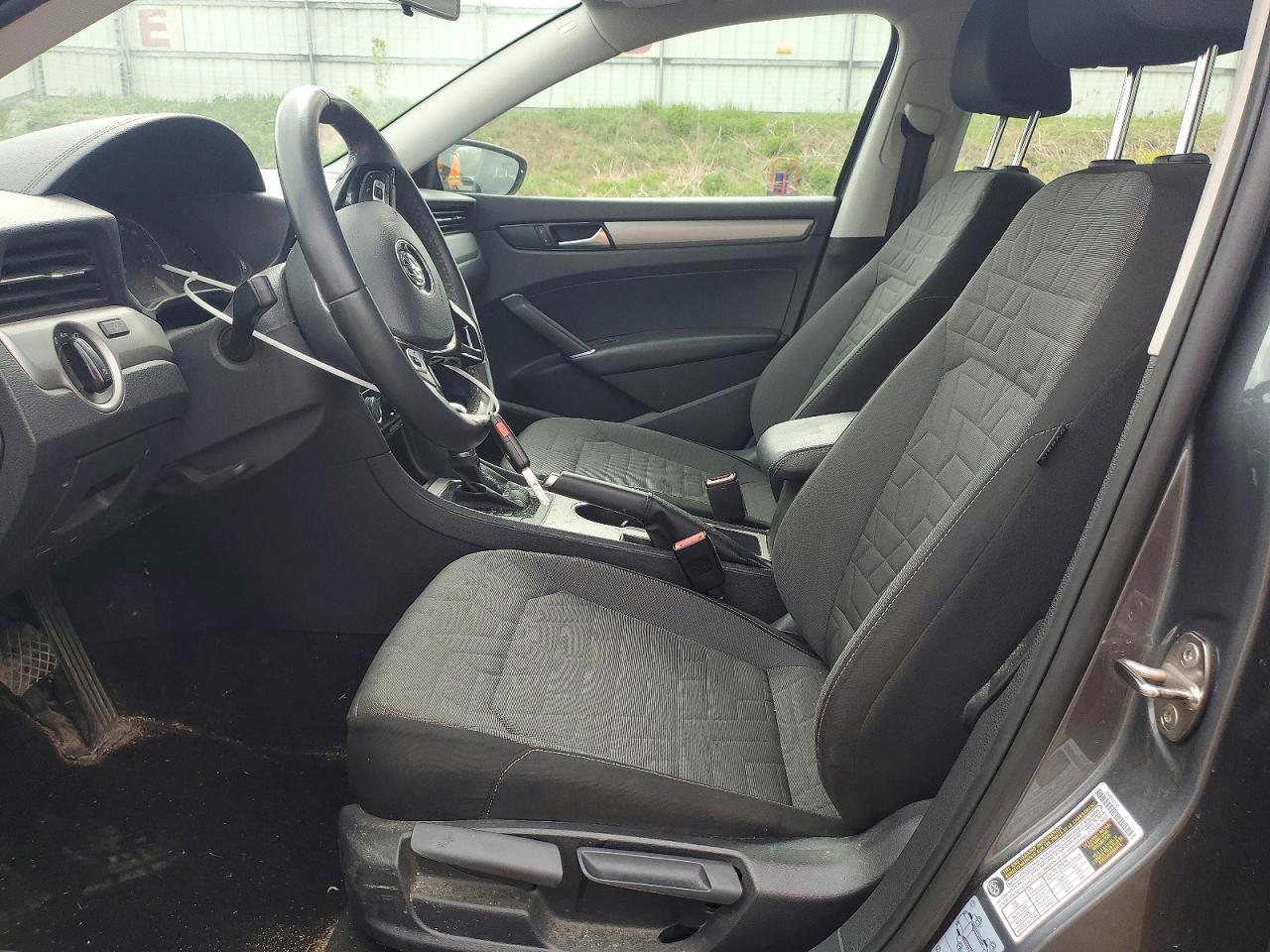 2021 Volkswagen Passat S - Image 7