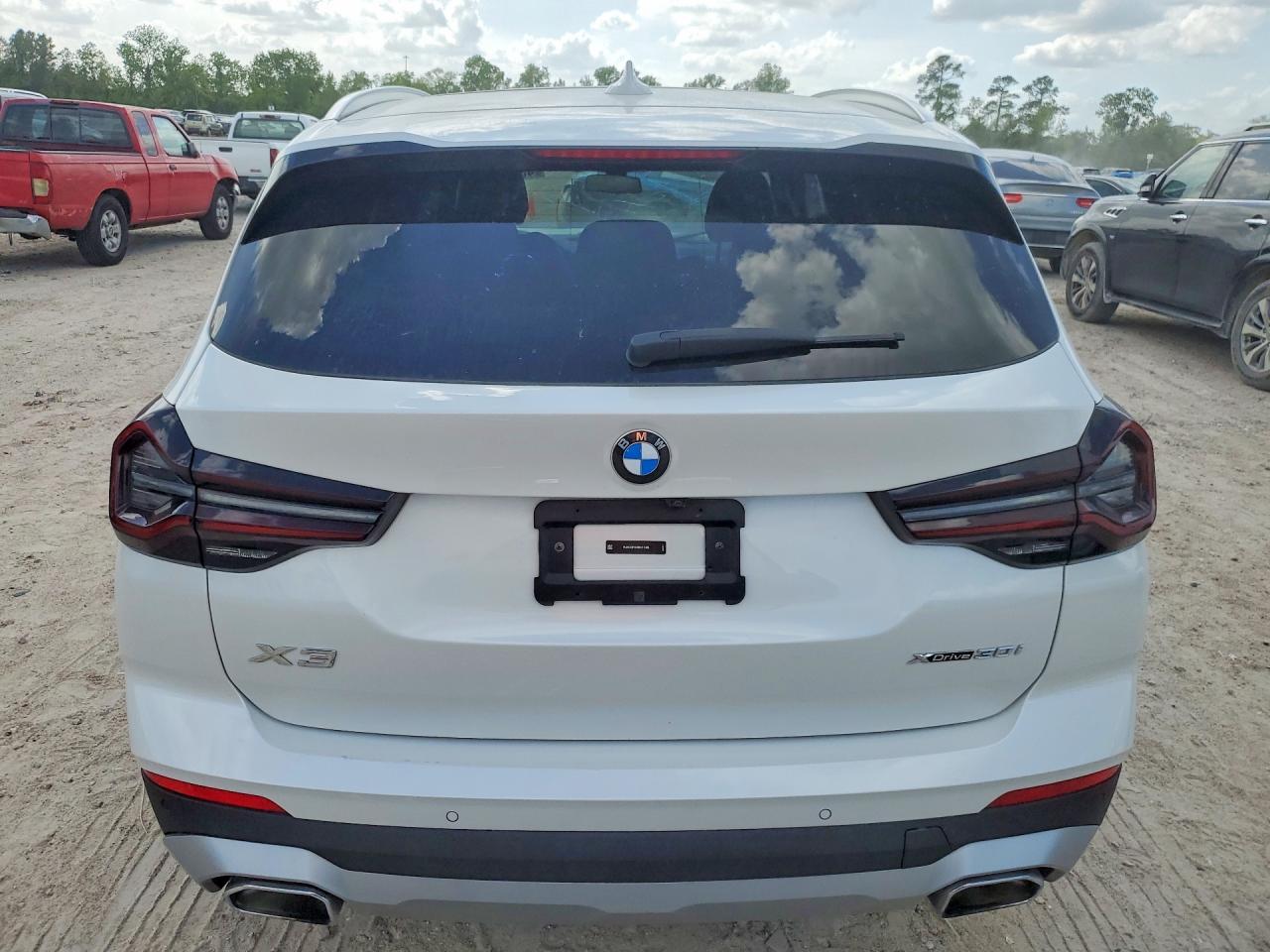 2024 BMW X3 xDrive30I - Image 6