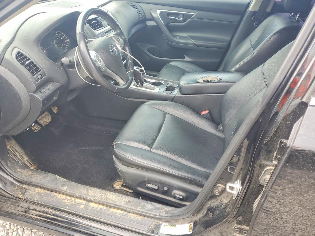 2018 Nissan Altima - Image 7