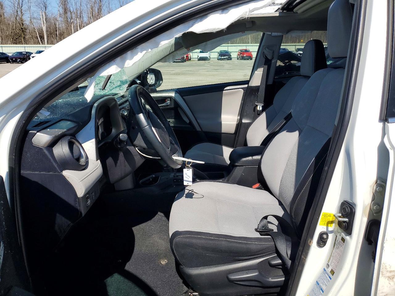 2016 Toyota Rav4 Xle - Image 7
