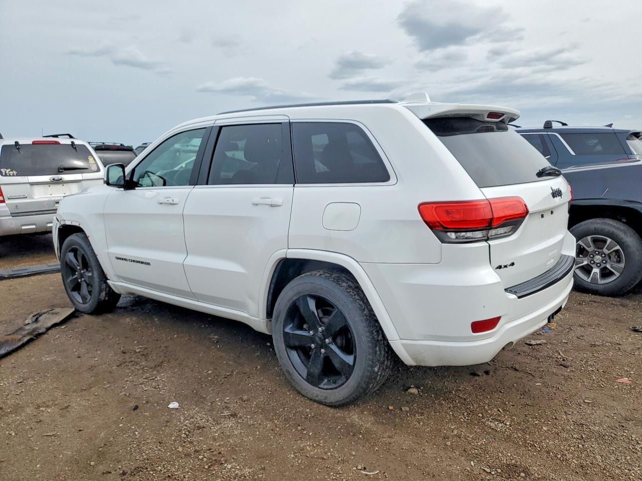 2014 Jeep Grand Cherokee Laredo - Фото 2