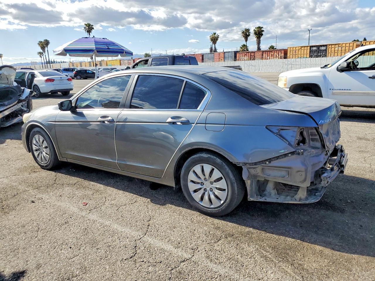 2011 Honda Accord Lx - Фото 2