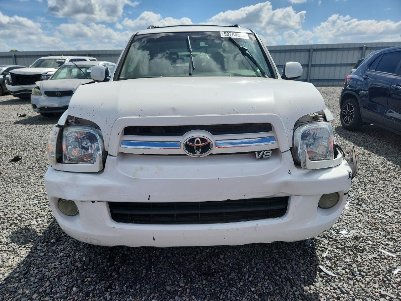 2005 Toyota Sequoia Limited - Image 5
