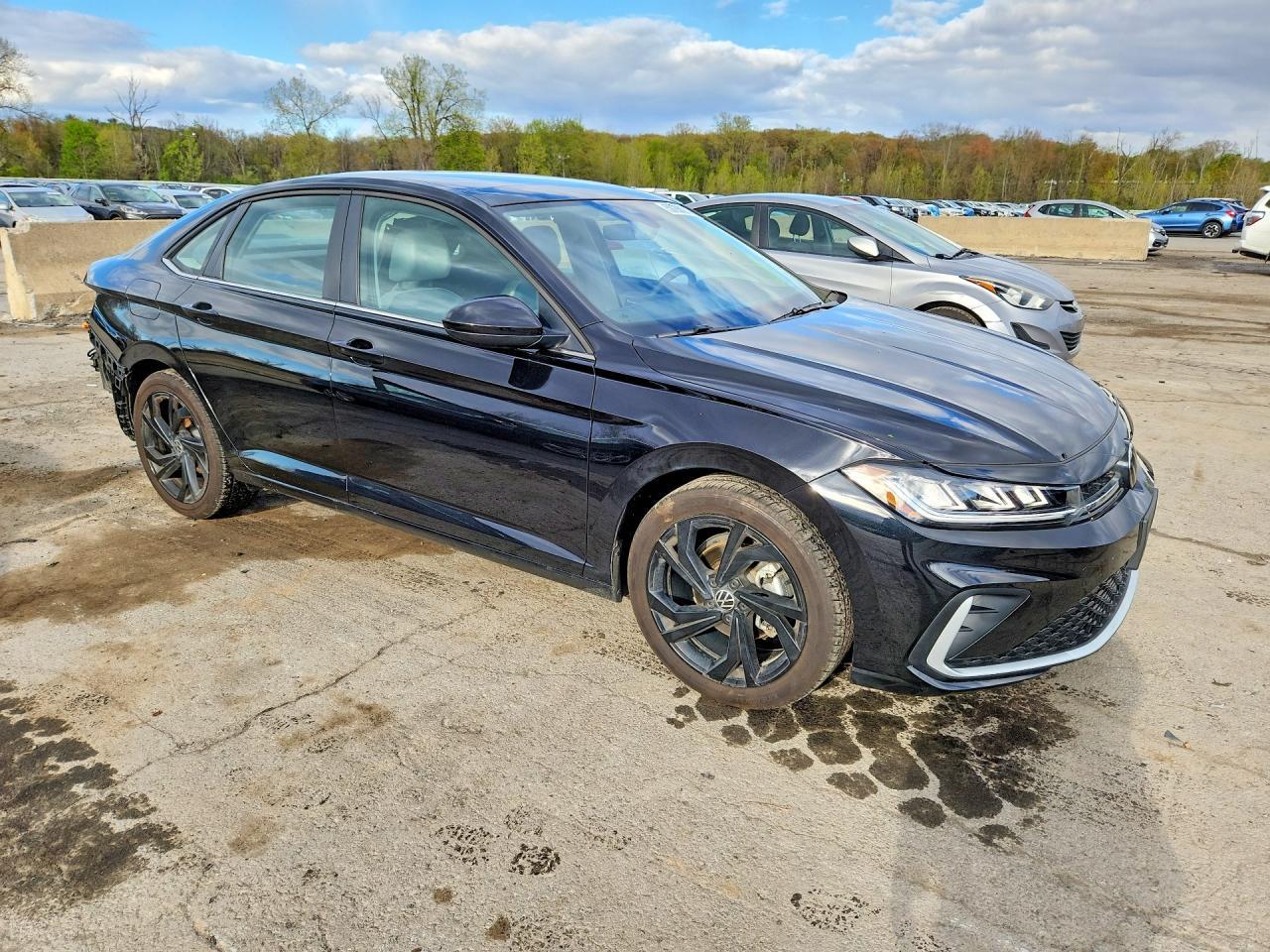 2025 Volkswagen Jetta Se - Фото 4