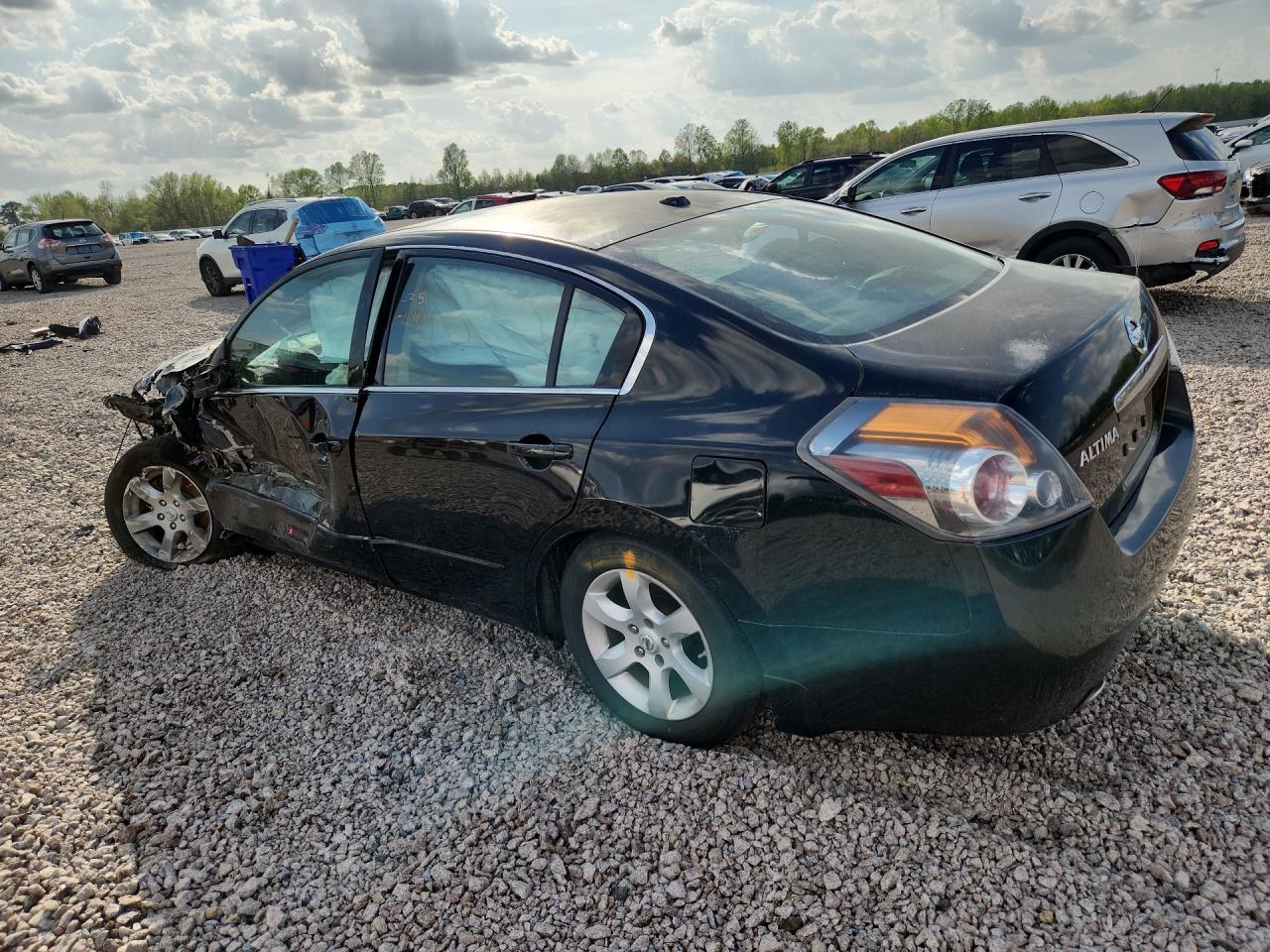 2009 Nissan Altima 3.5 Se - Фото 2