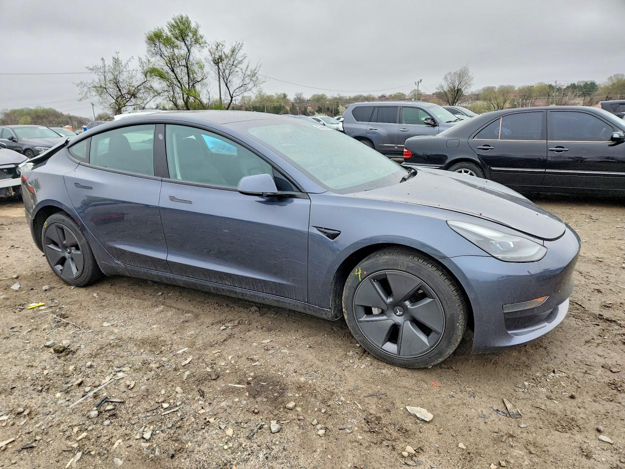 2021 Tesla Model 3 - Фото 4