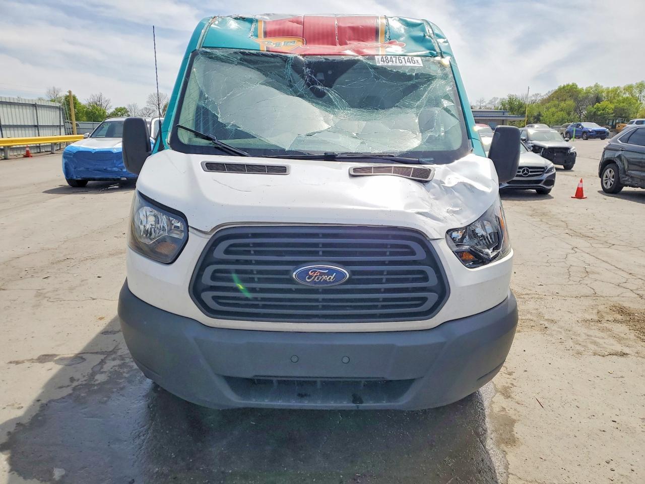2019 Ford Transit 250 Utility / Service Van - Фото 5