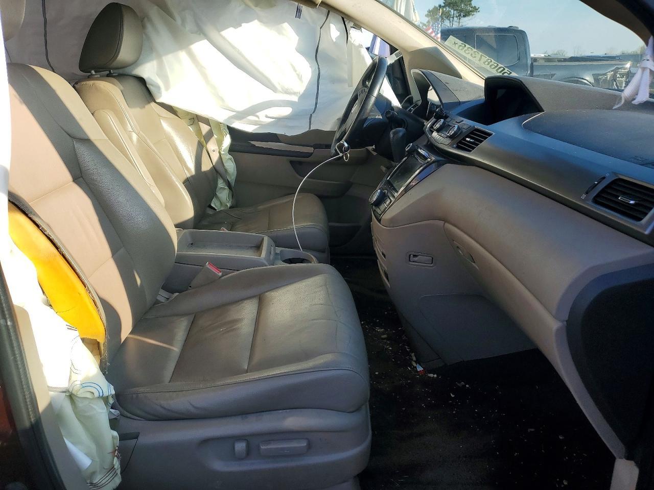 2016 Honda Odyssey Touring - Фото 7