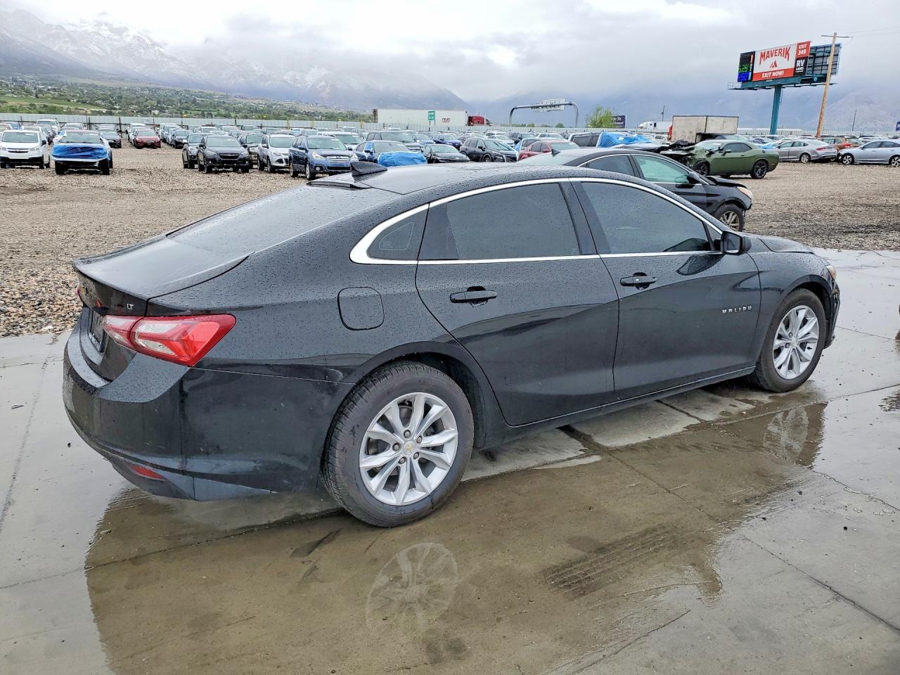 2022 Chevrolet Malibu Lt - Image 3
