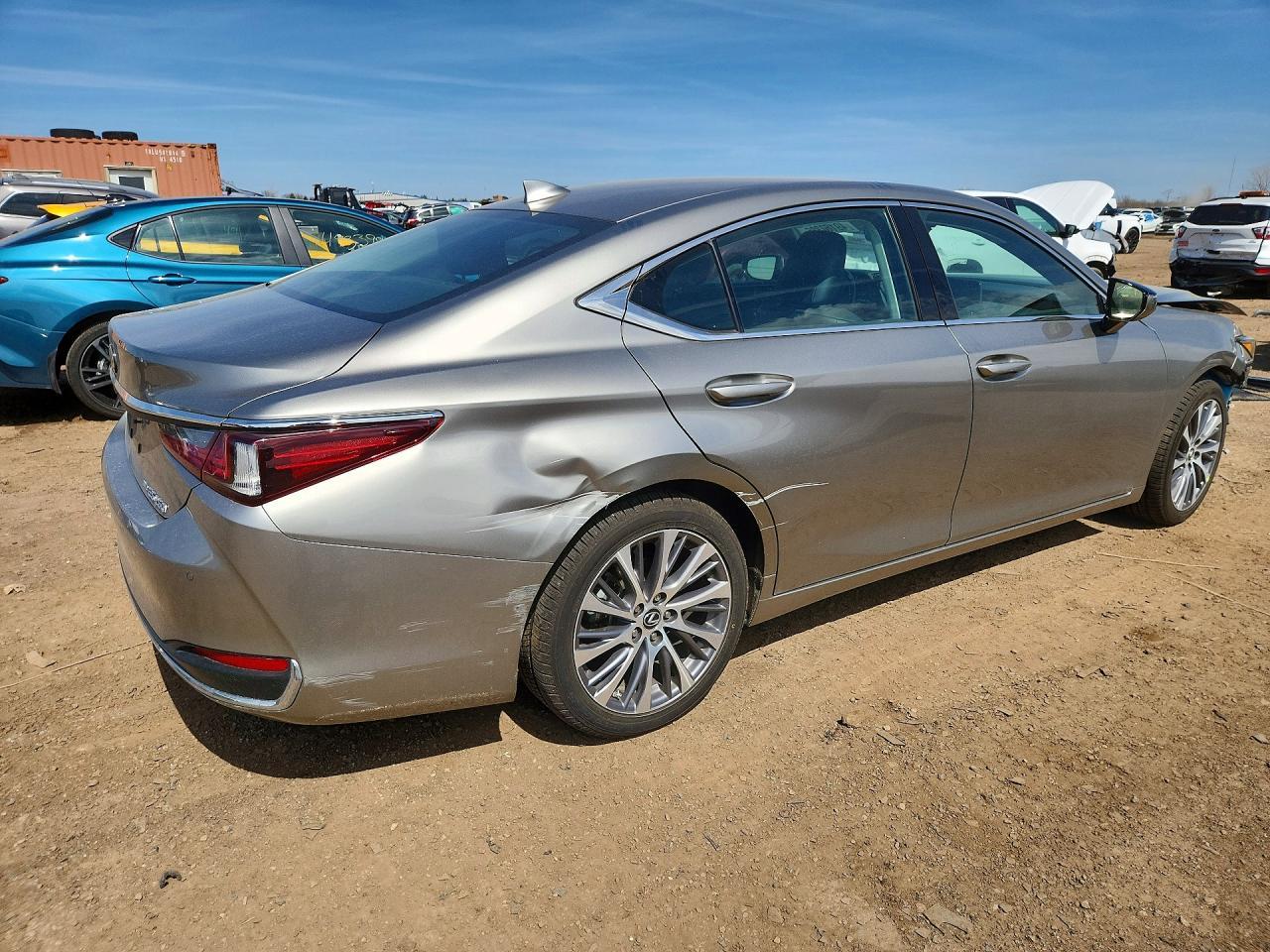 2021 Lexus Es 250 Base - Фото 3