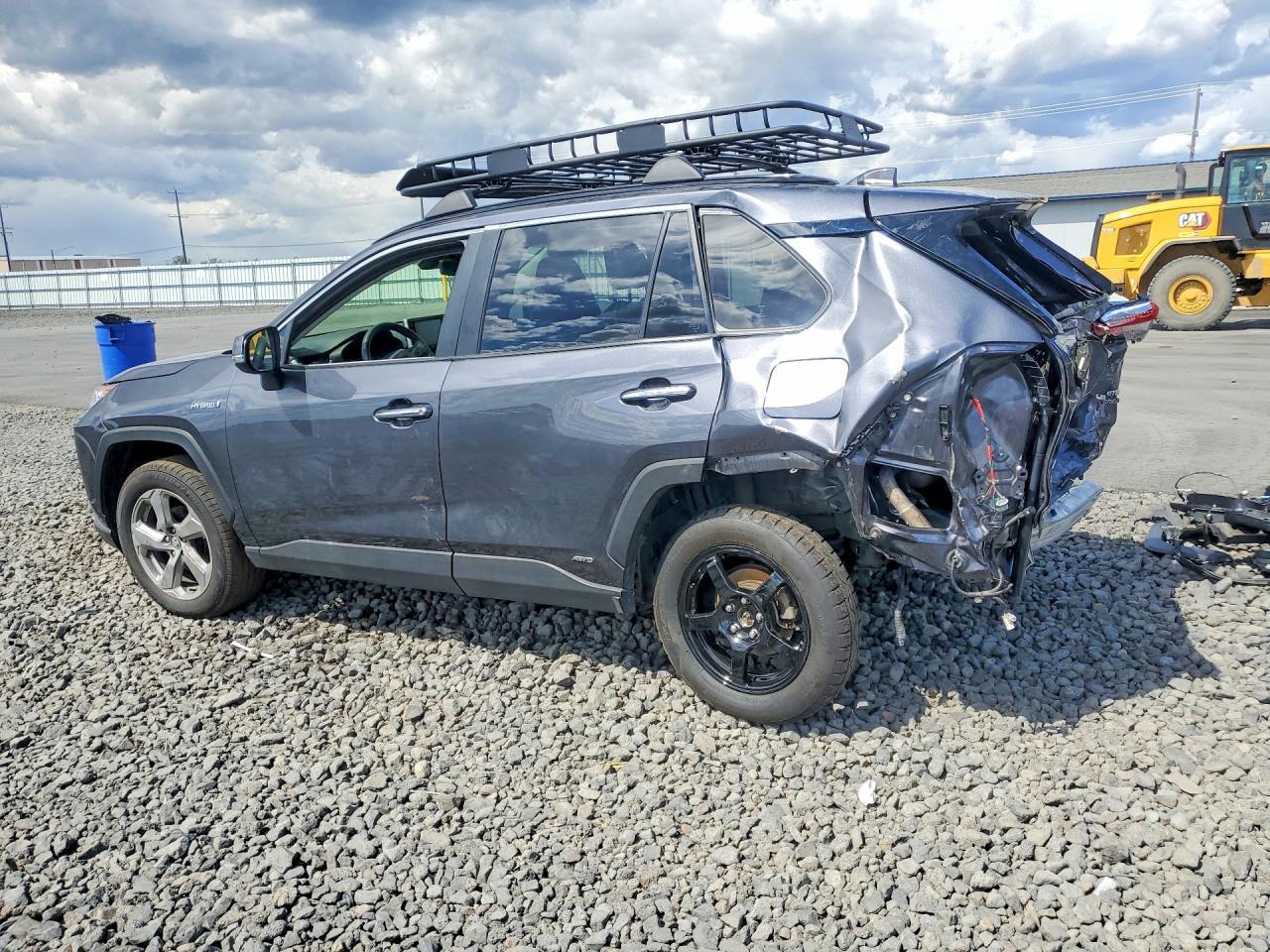 2020 Toyota Rav4 Limited - Фото 2